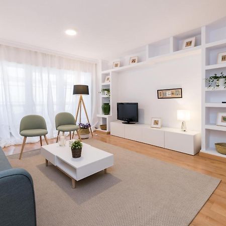 מאלגה Apartamentos Paseo De La Farola מראה חיצוני תמונה