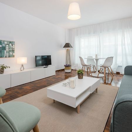 מאלגה Apartamentos Paseo De La Farola מראה חיצוני תמונה