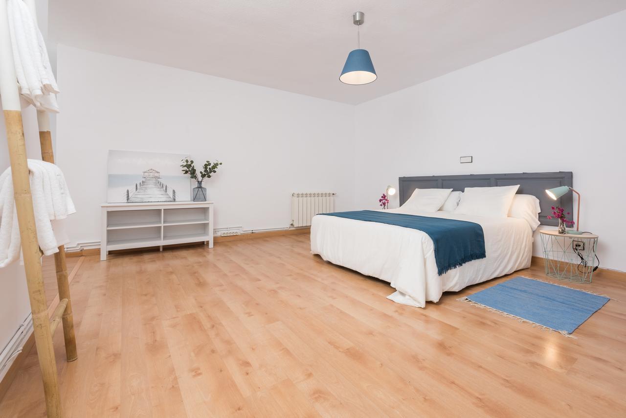 מאלגה Apartamentos Paseo De La Farola מראה חיצוני תמונה