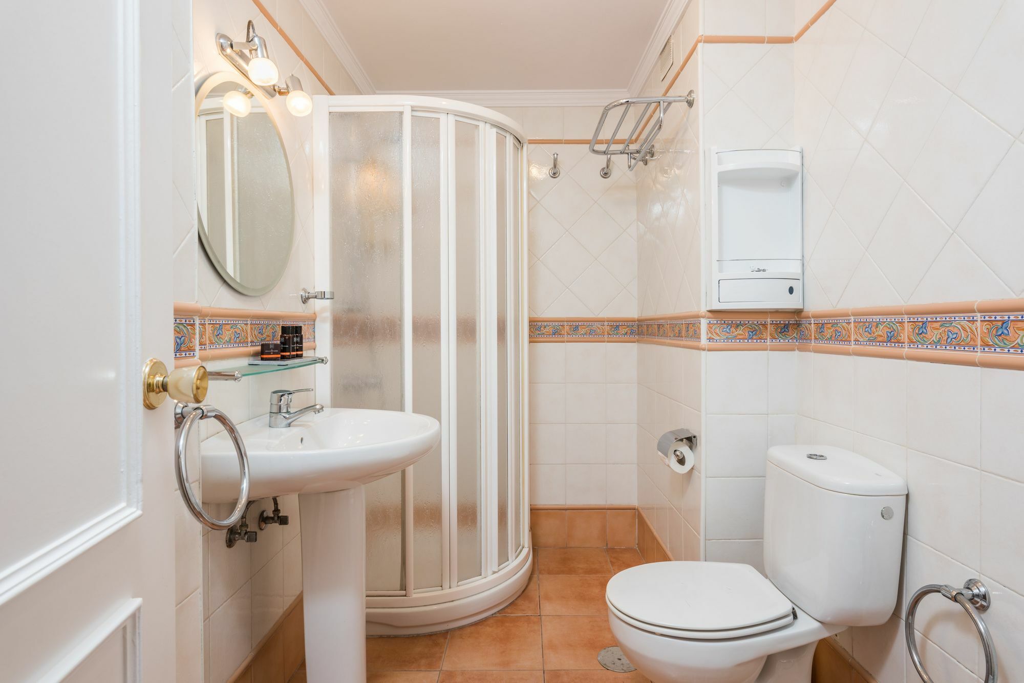 מאלגה Apartamentos Paseo De La Farola מראה חיצוני תמונה